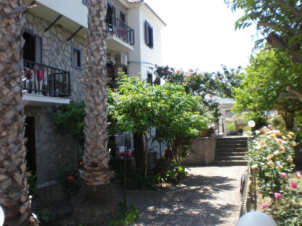 Islands Apartments Πέτρα Εξωτερικό φωτογραφία
