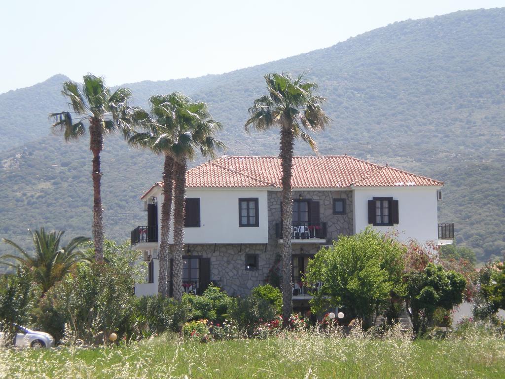 Islands Apartments Πέτρα Εξωτερικό φωτογραφία